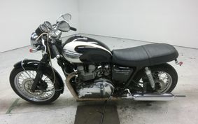 TRIUMPH BONNEVILLE T100 2004 J902TM