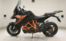 KTM 1290 SUPER DUKE GT 2019