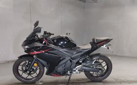 YAMAHA YZF-R25 RG10J