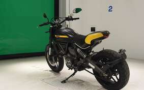 DUCATI SCRAMBLER ICON 2015