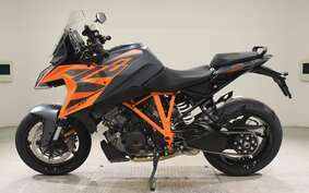 KTM 1290 SUPER DUKE GT 2024