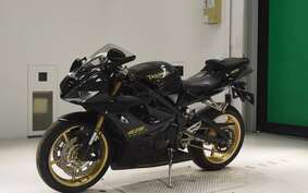 TRIUMPH DAYTONA 675 2011