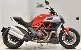 DUCATI DIAVEL 2012 G100A