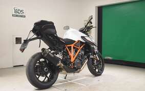 KTM 1290 SUPER DUKE R 2020 V3940