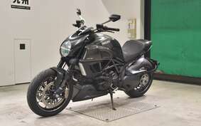 DUCATI DIAVEL Carbon 2011