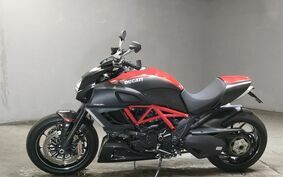 DUCATI DIAVEL Carbon 2014 G102J