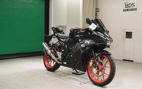 SUZUKI GSX-R125 DL33B