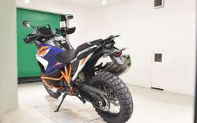 KTM 1290 SUPER ADVENTURE R 2024