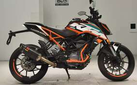 KTM 125 DUKE JPA40