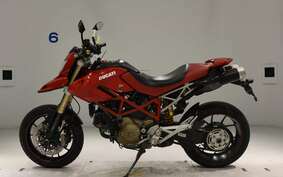 DUCATI HYPERMOTARD 1100S 2010