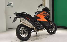 KTM 1290 SUPER ADVENTURE S 2023