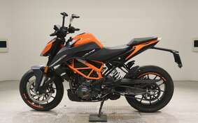 KTM 390 DUKE 2024