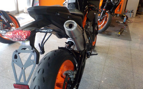 KTM 890 DUKE R 2024 TU940