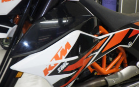 KTM 690 SMC R 2014 LST40