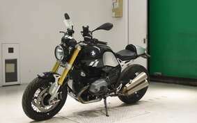 BMW R NINE T 2014