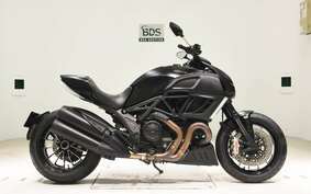 DUCATI DIAVEL DARK 2013