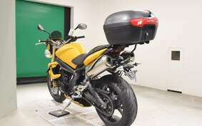 TRIUMPH STREET TRIPLE 2010 MD4066