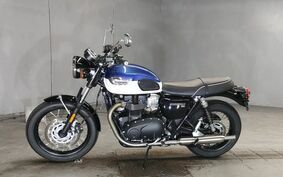 TRIUMPH BONNEVILLE T100 2021 DAD70