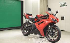 TRIUMPH DAYTONA 675 2013 MD1066