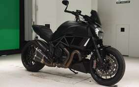 DUCATI DIAVEL DARK 2015