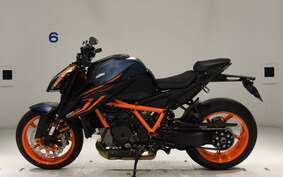 KTM 1290 SUPER DUKE R 2023