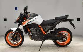 KTM 890 DUKE R 2022 TU940