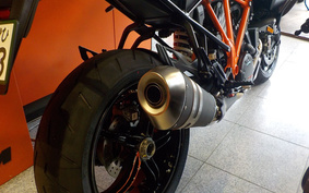 KTM 1290 SUPER DUKE GT 2024 V6940