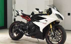 TRIUMPH DAYTONA 675 R 2016 TA14FA