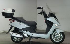 SYM RV200i LF18