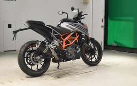 KTM 125 DUKE JPA40