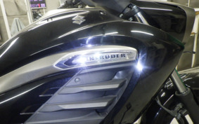 SUZUKI INTRUDER150