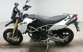 APRILIA DORSODURO 750 2013 SM00