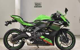 KAWASAKI ZX-25R ZX250E