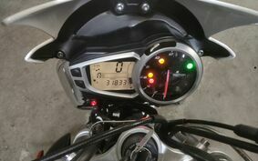 TRIUMPH STREET TRIPLE R 2015 TTL13