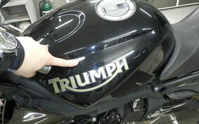 TRIUMPH STREET TRIPLE R 2011 MD4166