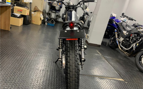 SUZUKI GLASS TRACKER BIG BOY NJ4BA