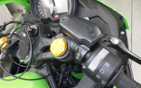 KAWASAKI ZX-25R ZX250E