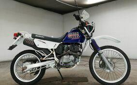 SUZUKI DJEBEL 200 (DR200SE) SH42A