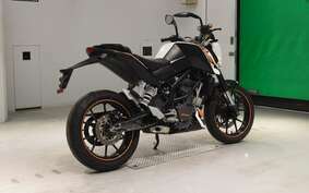 KTM 125 DUKE JGA40