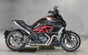 DUCATI DIAVEL Carbon 2014 G102J