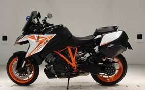 KTM 1290 SUPER DUKE GT 2022