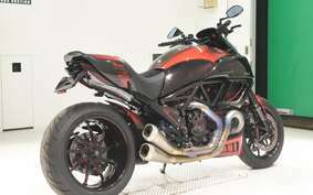 DUCATI DIAVEL 2013