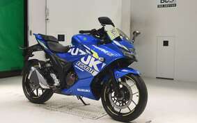 SUZUKI GIXXER 250 SF