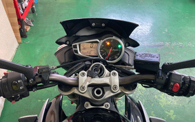 TRIUMPH STREET TRIPLE 85 2014 TTL116