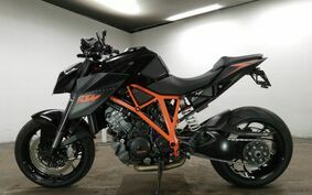 KTM 1290 SUPER DUKE R 2016 V3940