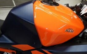 KTM 390 RC 2023 JYJ40