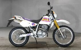 SUZUKI DR250R SJ45A