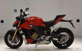 DUCATI STREETFIGHTER V4 S 2023