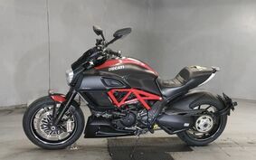 DUCATI DIAVEL Carbon 2016 G105J