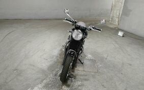 TRIUMPH BONNEVILLE T100 2020 DAD70